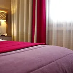 Paris Szálloda 4*