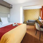 Hotel Paris Neuilly-sur-Seine
