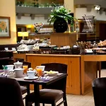 Paris Hotel