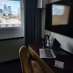 Hotel Paris Neuilly-sur-Seine