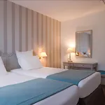 Szálloda Paris