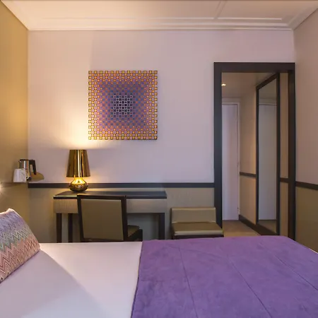Hotel Paris Neuilly-sur-Seine