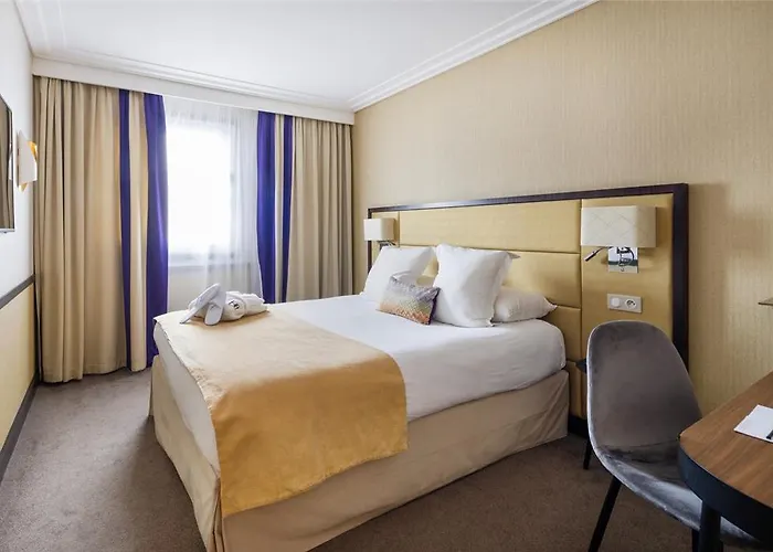 Otel Paris