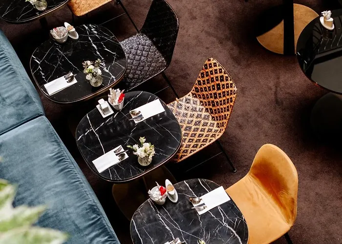 Paris Otel